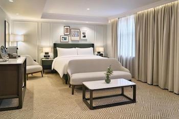 Studio Suite (Newly refurbished)