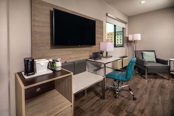 Room, 1 King Bed, Accessible
