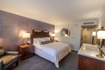 Traditional Room, 1 King Bed