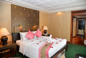 Presidential Suite, 1 Bedroom, Bathtub