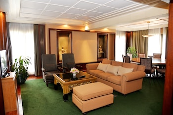 Presidential Suite, 1 Bedroom, Bathtub