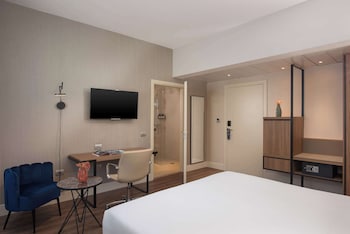 Superior Room (View)