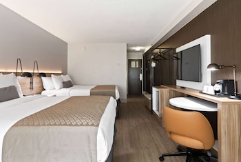 Standard Room, 2 Double Beds, Non Smoking
