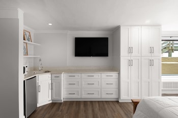 Executive Room, 1 King Bed (Boardwalk)