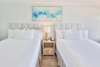 Room, 2 Queen Beds (Gulf View)