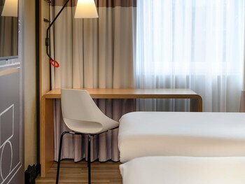 Standard Room, 2 Twin Beds