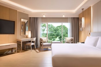 Premium Room, 1 King Bed