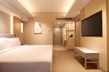 Family Suite, 1 King Bed, Balcony (Duplex)