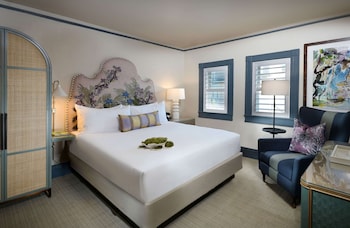 Clubhouse Island View King