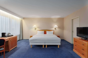 Suite, 2 Bedrooms (with SPA  Access)