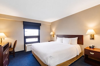 Suite, 1 King Bed with Sofa bed (Master Suite)