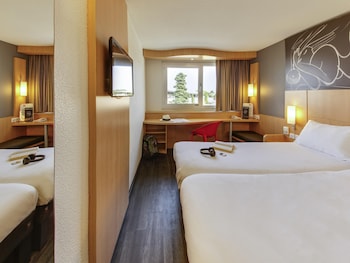Standard Room, 2 Twin Beds