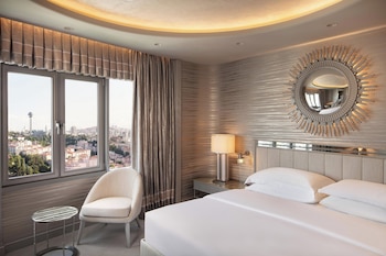 Premium Room, 1 King Bed
