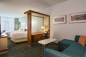 Suite, Multiple Beds