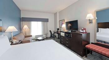 Standard Room, 1 King Bed, Refrigerator & Microwave (Pet Friendly)