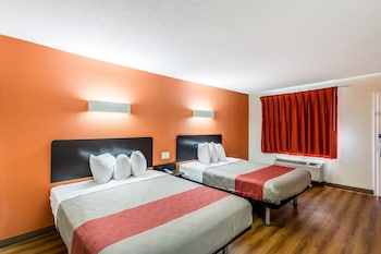 Room, 2 Queen Beds, Smoking