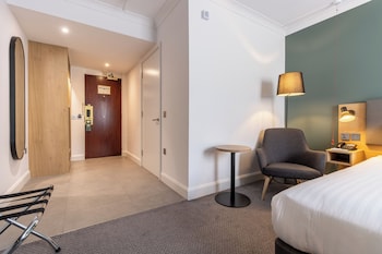 Room, 2 Twin Beds, Accessible Bathtub