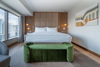 Suite, 1 Double Bed, Kitchenette