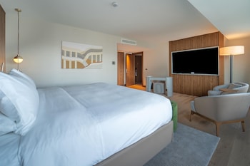 Suite, 1 Double Bed, Kitchenette