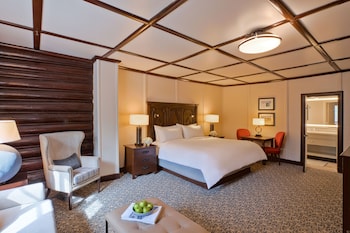 Deluxe Luxury Room, 1 King Bed with Sofa bed