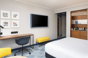 Executive Room, 1 King Bed (Club Lounge Access)
