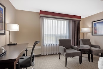 Standard Room, 2 Queen Beds, Accessible, Refrigerator & Microwave (Walk-in Shower)
