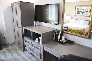 Room, 1 Queen Bed, Non Smoking
