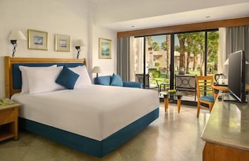 Standard Room, Garden View (Queen or Twin)