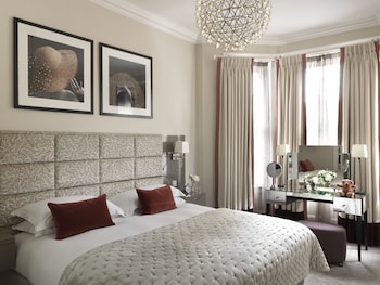 Room (Townhouse Residences)
