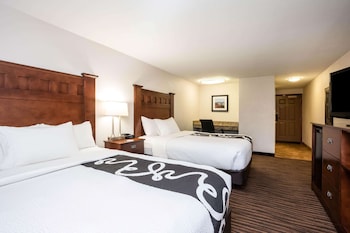 Room, 2 Queen Beds, Non Smoking (Mobility Accessible)