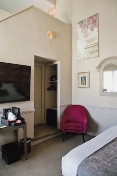 Duplex for 5 people, stairway access