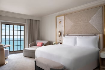 Room, 1 King Bed, Ocean Front