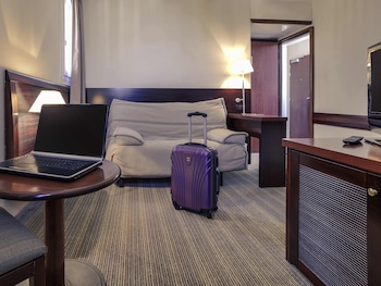 Junior Suite, 1 Double Bed with Sofa bed, Sea View