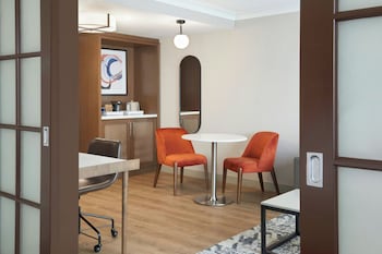 Suite, 1 Bedroom, Kitchenette