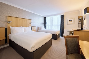 Standard Room, Multiple Beds (1 King 1 Single Standard)