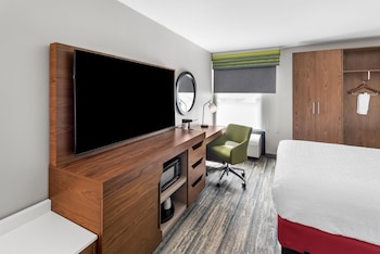 Room, 1 Double Bed, Accessible, Microwave (Mobility and Hearing)