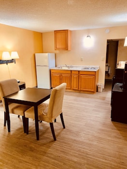 Suite, 2 Double Beds, Non Smoking (1 Bedroom)