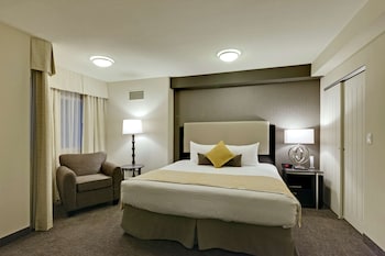 Premium Suite, 1 King Bed (Coast Premium King Suite with Patio)