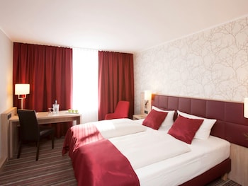 Superior Room, 1 King Bed