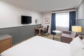 Standard Room, 1 Queen Bed with Sofa bed