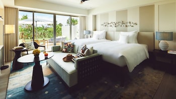 Club Room, 2 Twin Beds (PrivateGarden)