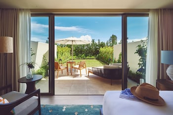 Club Room, 2 Twin Beds (PrivateGarden)