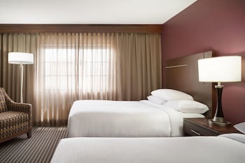Suite, 2 Double Beds, Accessible, Microwave (Mobility & Hearing)