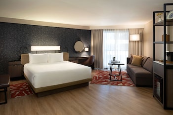 Room, 1 King Bed, Corner