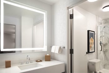 Room, 1 King Bed, Corner
