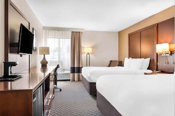 Room, 2 Queen Beds, Non Smoking