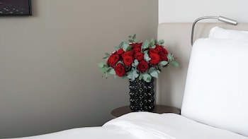 Deluxe Room, 1 King Bed, Balcony, Tower (HighFloor, Eiffel Tower View)