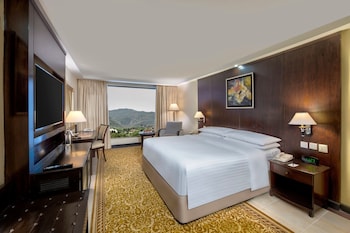 Deluxe Room, 1 King Bed