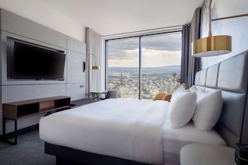 Executive Room, 1 King Bed