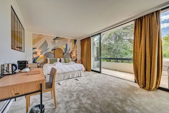 Superior Room, 1 Queen Bed, Non Smoking (with Sofabed)